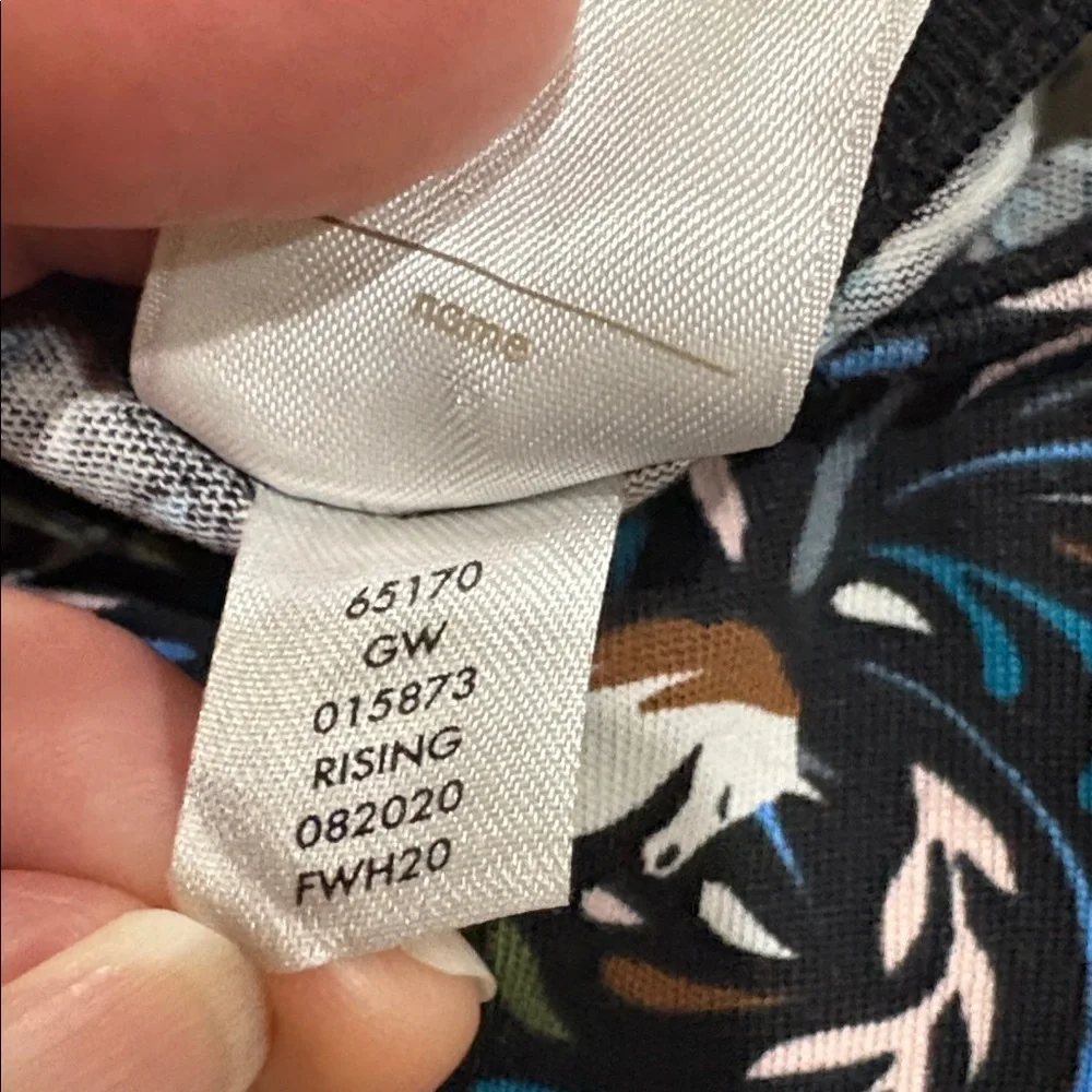 2 Hanna Andersson Dresses. 2T. Cotton. Very good condition.